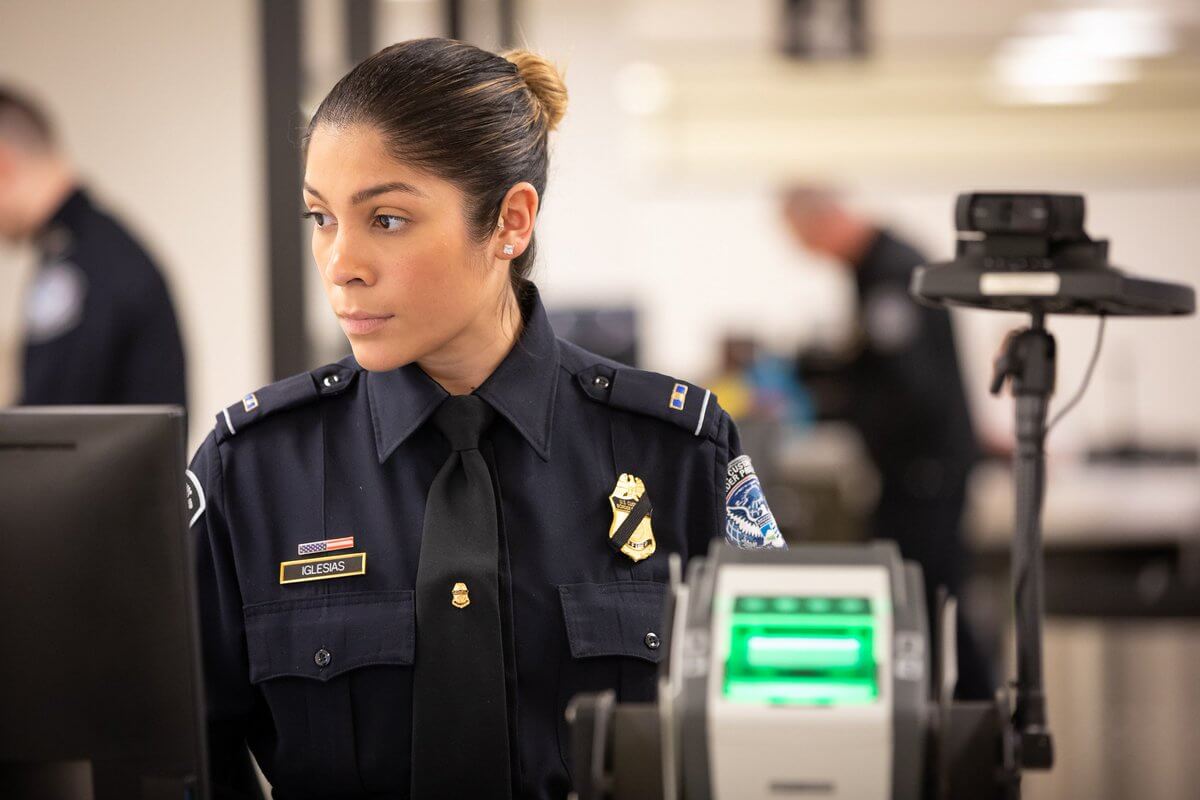 female working border security