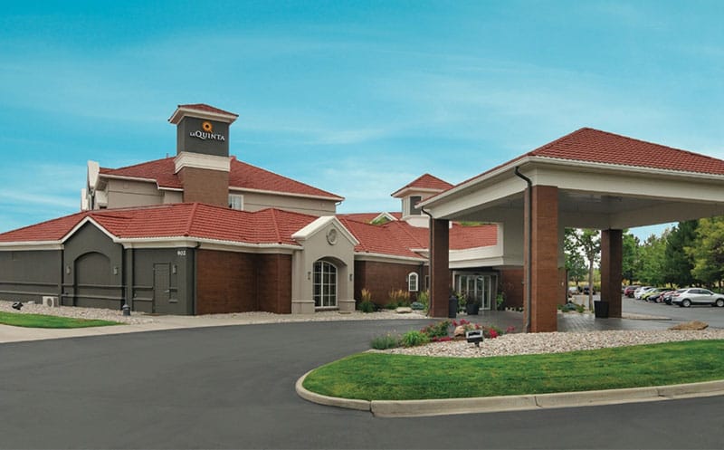 La Quinta Inn & Suites